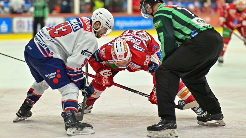 Spielabbruch! KAC-Crack auf dem Eis zusammengebrochen