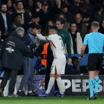 Nach Schubser: Neto entschuldigt sich bei Balljungen