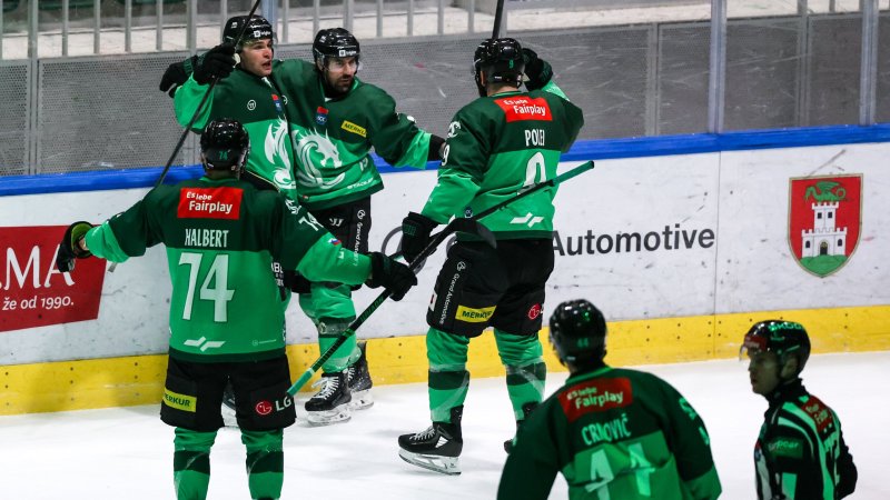 Ljubljana schlägt Bozen und steht im ICE-Halbfinale