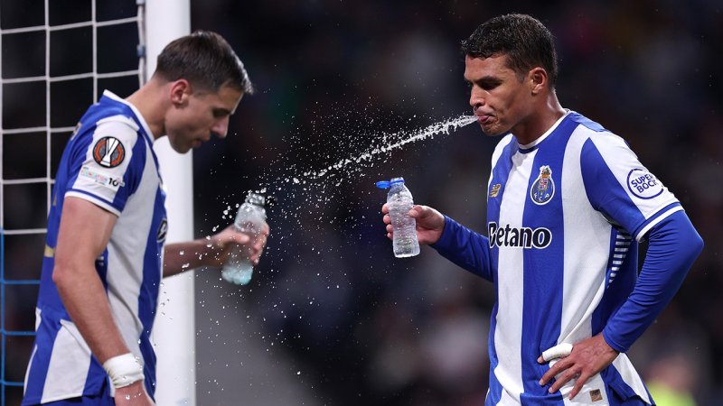 Mählich über Porto: "Da blutet mir ein wenig das Herz"