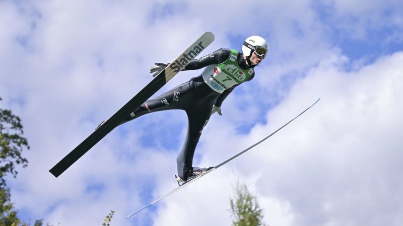 Vikersund: Schwerer Sturz überschattet Testfliegen