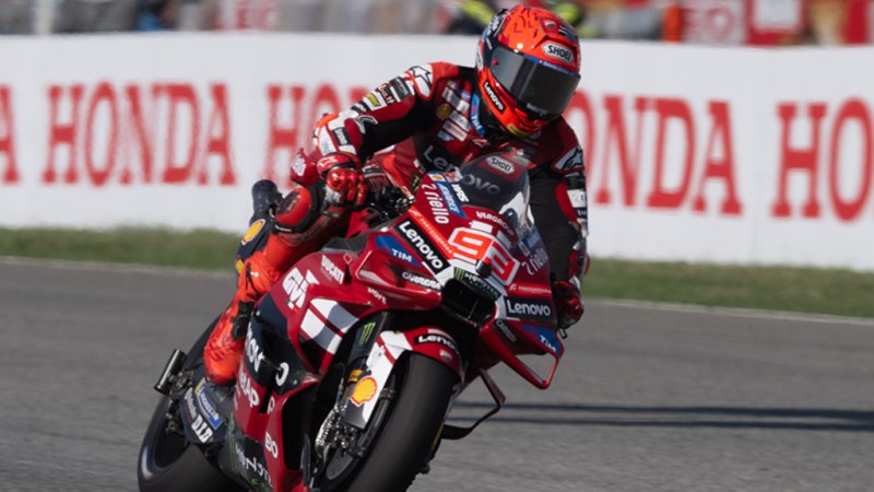 Nach Loch im Asphalt: Marc Marquez gewinnt Sprint in Brasilien