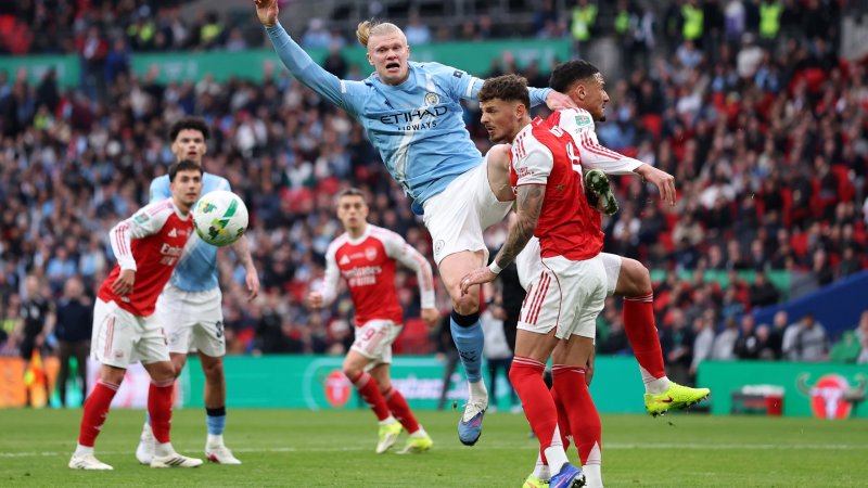 Patzer von Arsenal-Ersatztormann ebnet City den Weg zum Titel