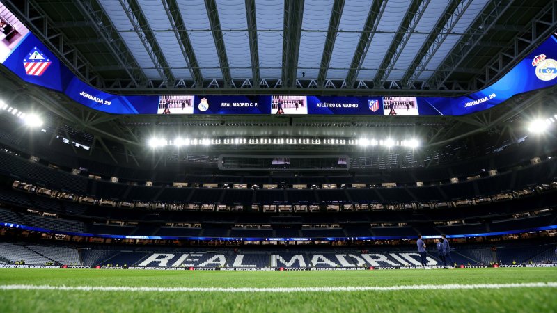 Tennis-Stars schlagen beim Masters im Bernabeu auf