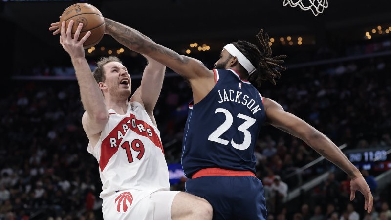 NBA: Pöltl und Toronto Raptors fallen im Playoff-Rennen zurück