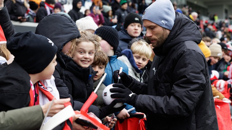 Bilder: Tausend Fans stürmen zu ÖFB-Training