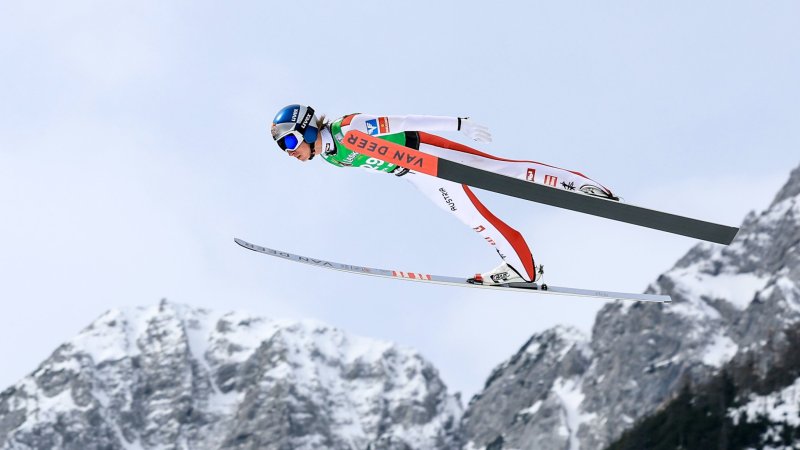 Fünf Mal 20,0! Tschofenig fliegt dennoch knapp am Podest vorbei