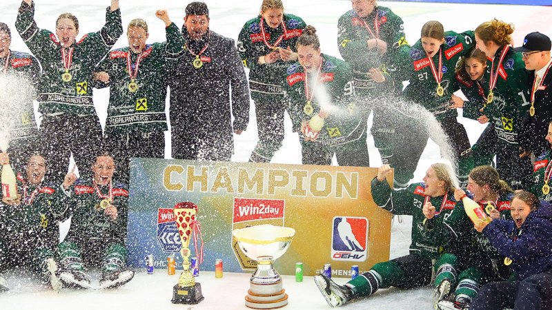 Premieren-Meister im österreichischen Frauen-Eishockey