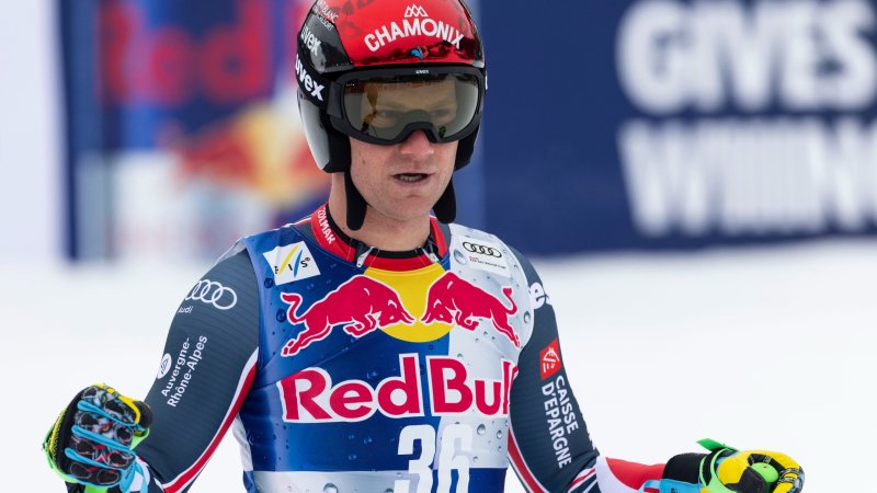 Abfahrer fuhr gesamte Saison mit kaputtem Knie