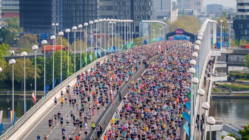 Kenianer gewinnt Vienna City Marathon - neue Frauen-Bestzeit