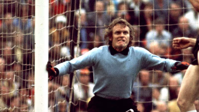 Die 15 Spieler mit den meisten Einsätzen für den FC Bayern