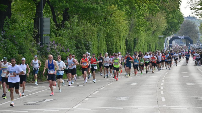 Teresa Stadlober gewinnt Lauf beim Wien-Marathon