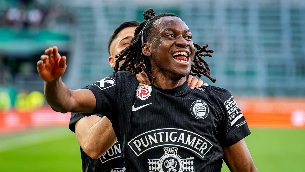 Herzog and Janko talk about a bad whistle in Sturm-Eleven