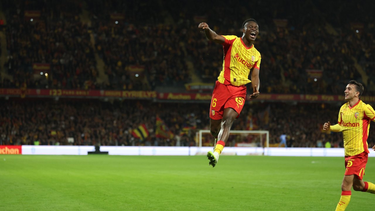 Baidoo gelingt mit Lens der Einzug ins Pokalfinale!
