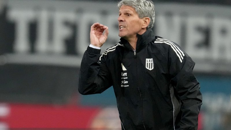 Kühbauer: "Werde nie öffentlich über Spieler reden"