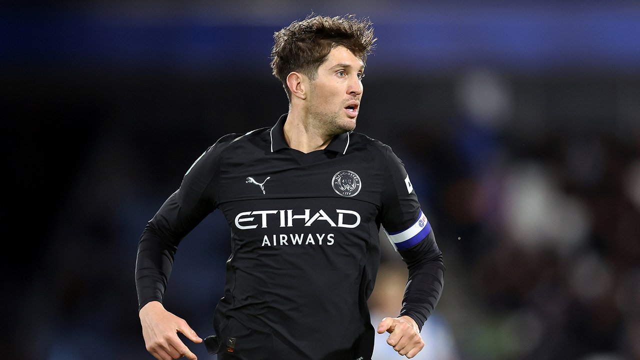 Nach zehn Jahren! Innenverteidiger verlässt Manchester City