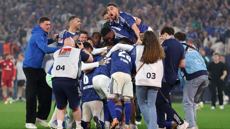 Schalke 04 kehrt in die Bundesliga zurück!