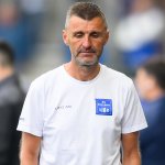 Trotz Abstieg: Bleibt Blau-Weiß-Coach Köllner in Linz?