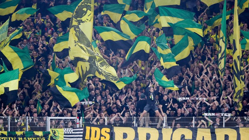 Abstieg bereits sicher: Nantes-Fans sorgen für Spielabbruch