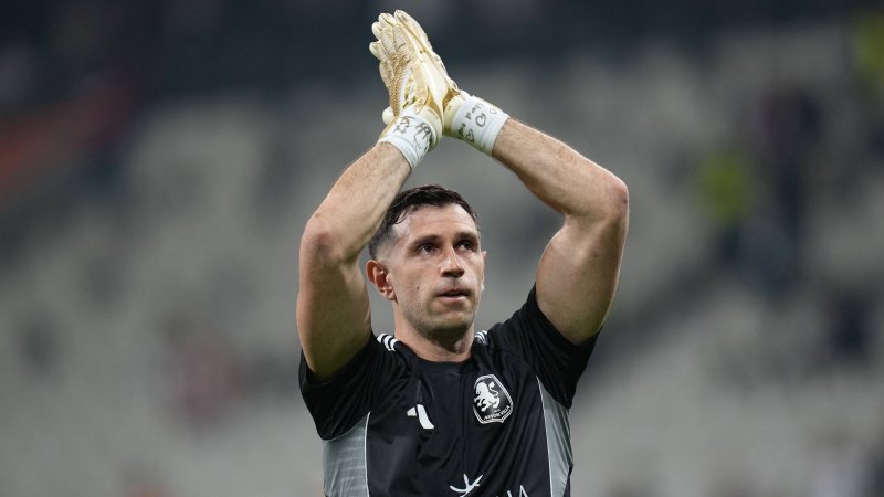Villa-Keeper offenbart: Finale mit gebrochenem Finger gespielt