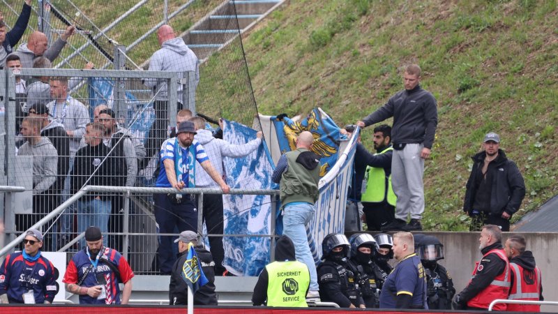 Fan nach Sturz in Saarbrücker Stadion verstorben