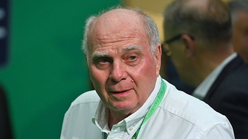 Thema Kane? Hoeneß stichelt: "Barcelona hat ja gar kein Geld"