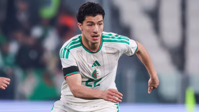 Ibrahim Maza (20) - Algerien