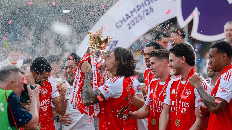 22 Jahre Warten hat ein Ende! So feiert Arsenal den Titel