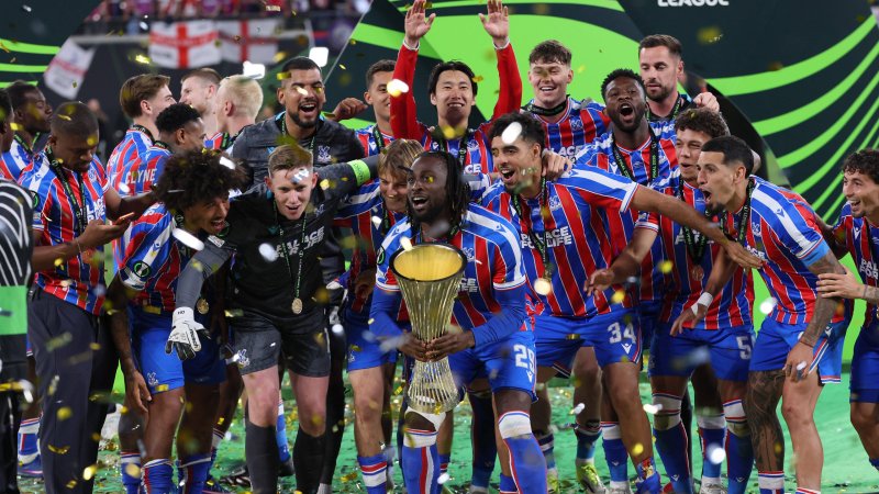 So feiert Glasner seinen Abschiedstitel mit Crystal Palace