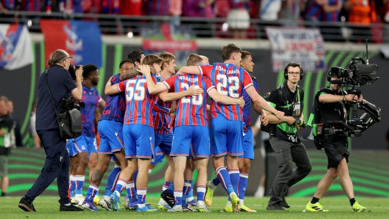 So feiert Glasner seinen Abschiedstitel mit Crystal Palace