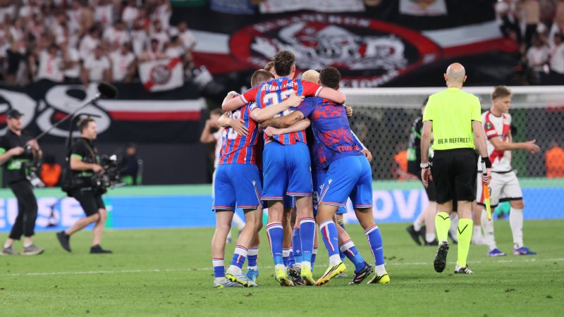 So feiert Glasner seinen Abschiedstitel mit Crystal Palace