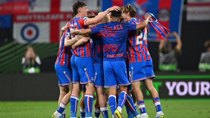 So feiert Glasner seinen Abschiedstitel mit Crystal Palace