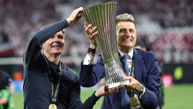 Bilder! So feiert Glasner seinen zweiten Europacup-Titel