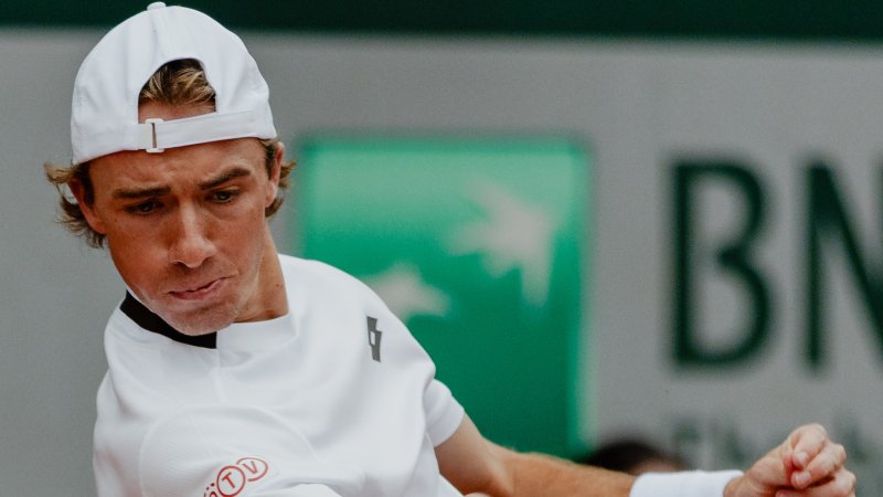 Neumayer steht souverän im Halbfinale von Vicenza