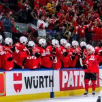 Schweiz zieht mit einer Machtdemonstration ins Heim-Finale ein