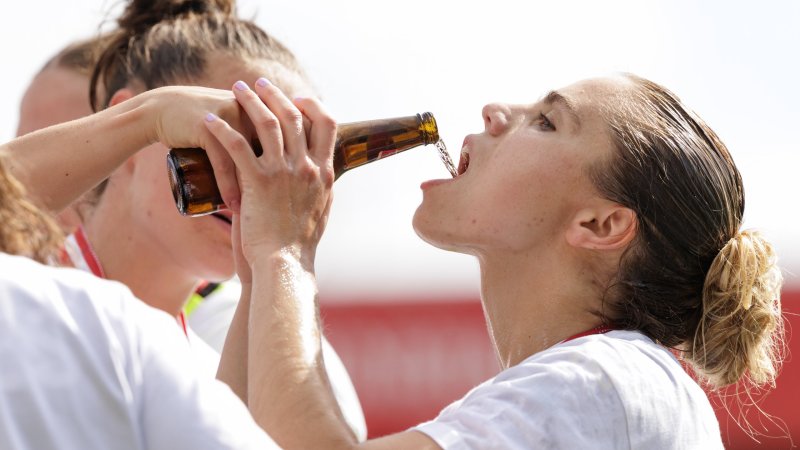 Bilder: Austria-Frauen lassen es nach Meistertitel krachen