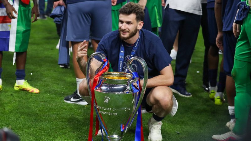 "Kvaradona" als Spieler der CL-Saison ausgezeichnet