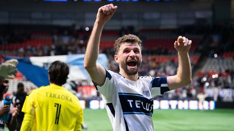 Zverev-Triumph: So feiert Thomas Müller mit seinem Landsmann