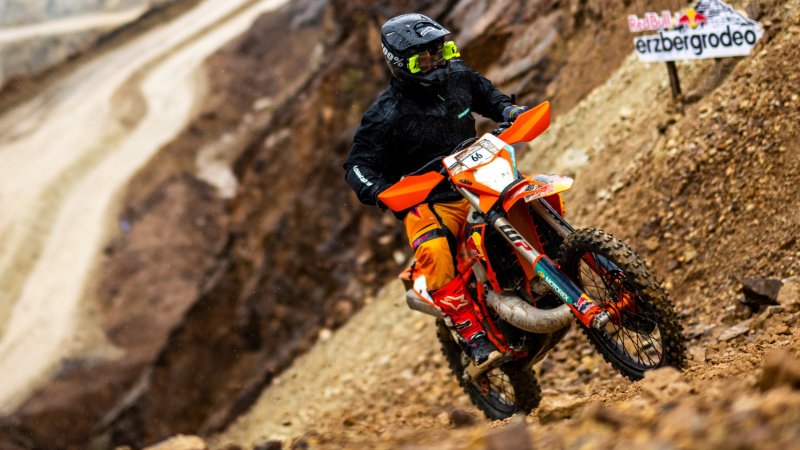 So schlug sich Ski-Star von Allmen beim Erzbergrodeo