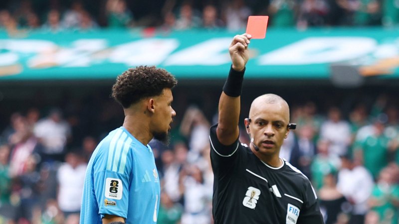 WM LIVE: Drei Rote Karten im Eröffnungsspiel Mexiko - Südafrika!