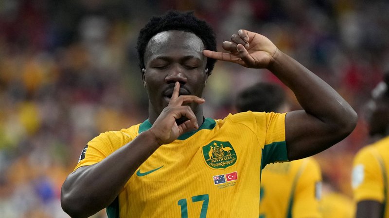 Nestory Irankunda: Australiens Wunderkind schreibt WM-Geschichte