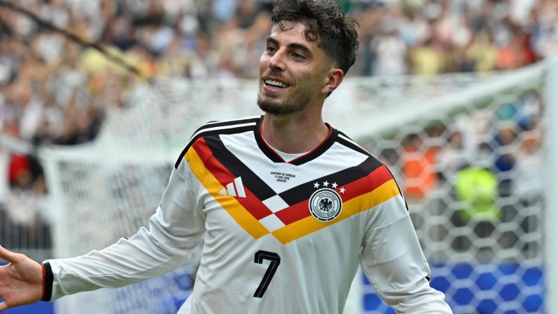 VIDEO: Lucky Seven! Deutschland schießt Curacao ab