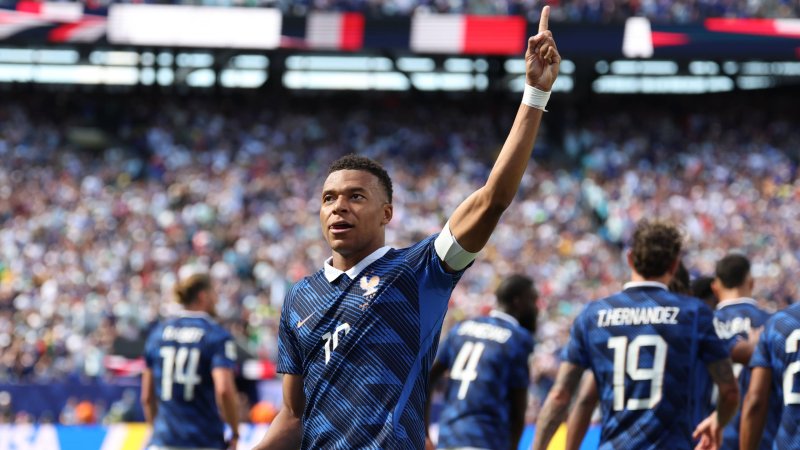 Sieg gegen Senegal! Frankreich mit WM-Einstand nach Maß