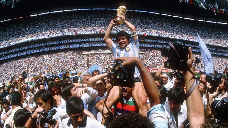 Nierentests vertauscht? Prozess um Maradona-Tod unterbrochen