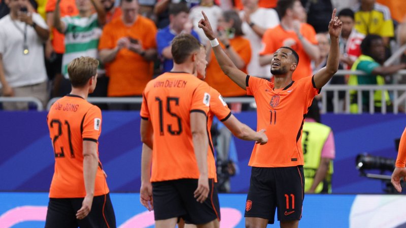 Niederlande setzt gewaltige WM-Serie fort