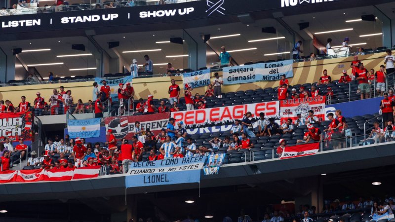 Die besten Fan-Bilder zum WM-Hit Österreich gegen Argentinien