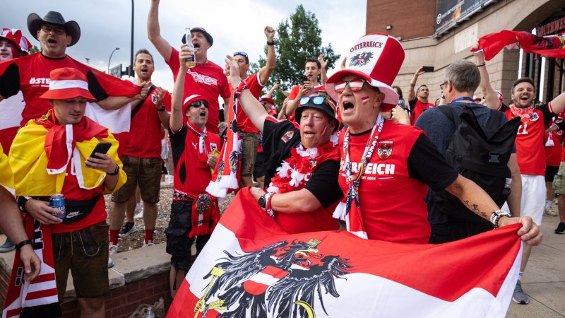 Die besten Fan-Bilder zum WM-Hit Österreich gegen Argentinien