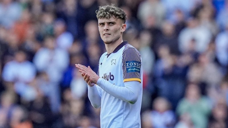 Offiziell: Salzburg-Flop bleibt in England