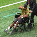 Kone unterstützt Kanada trotz schwerer Verletzung im Stadion