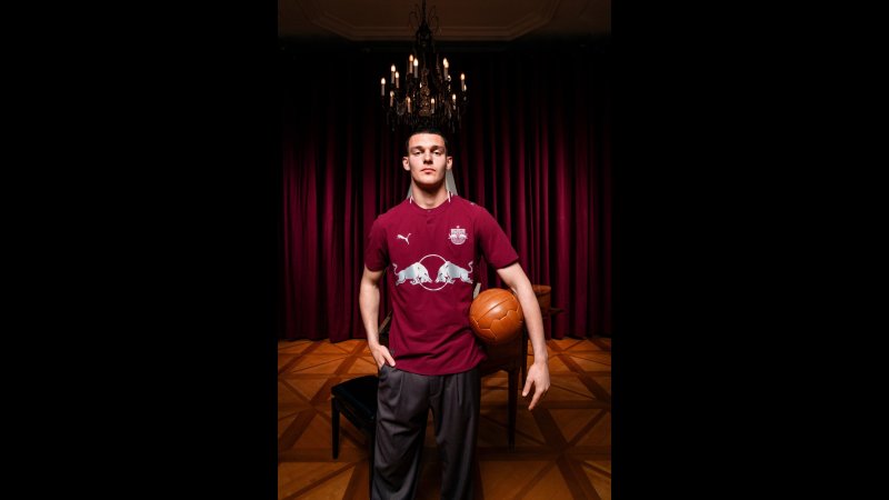 Salzburgs neues Trikot im Mozart-Stil